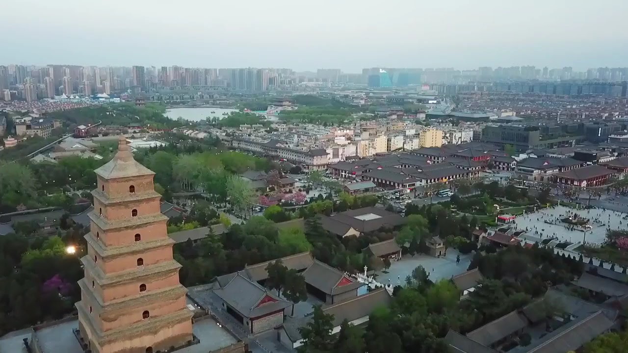 How to Play With Drone_Aerial Photography Giant Wild Goose Pagoda