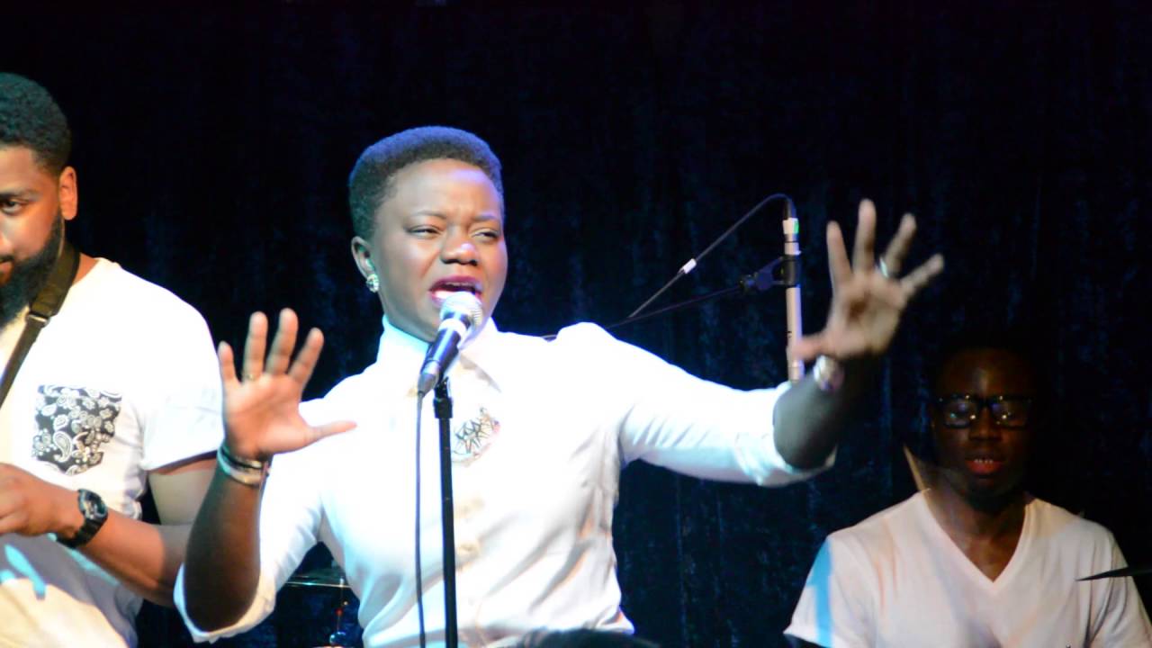 Debra Debs - Caught Up (Live at London's Jazz Cafe)