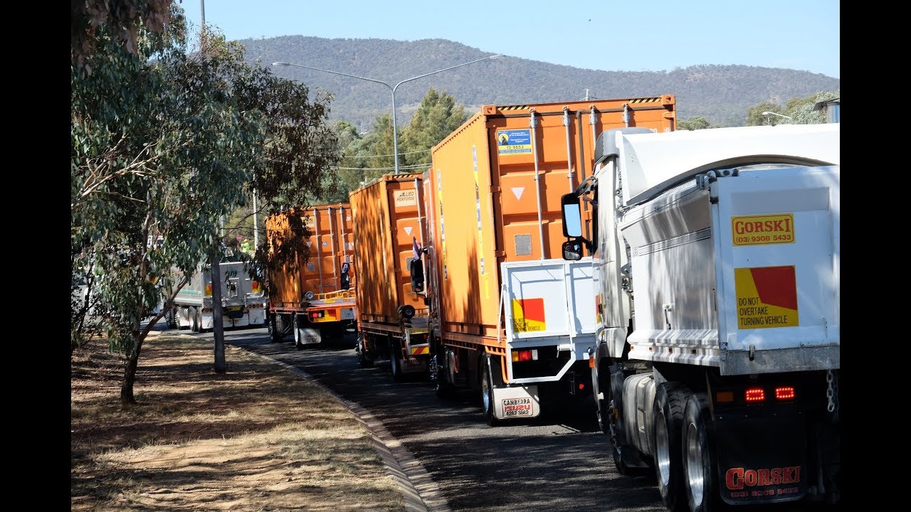 Truck convoy down under - Canberra Australia 2018