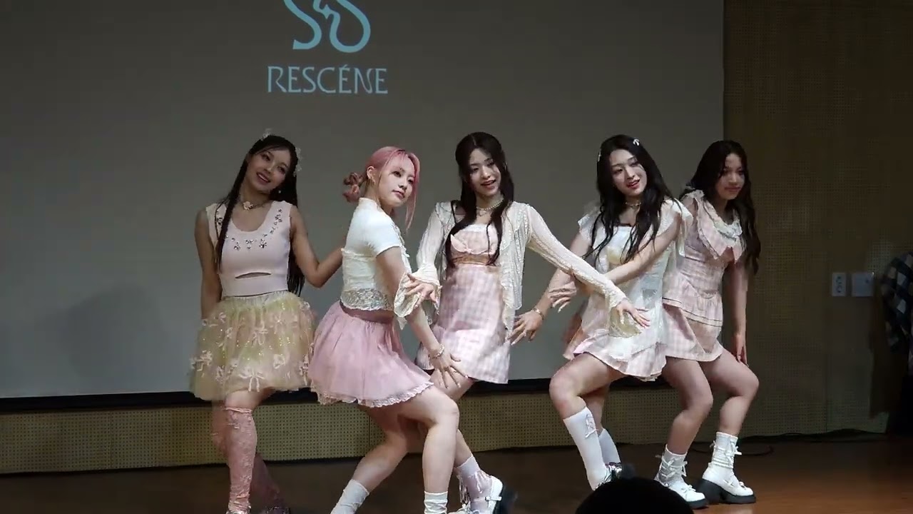 240412 리센느(RESCENE) '어어(UhUh)' 직캠(fancam) @fansign