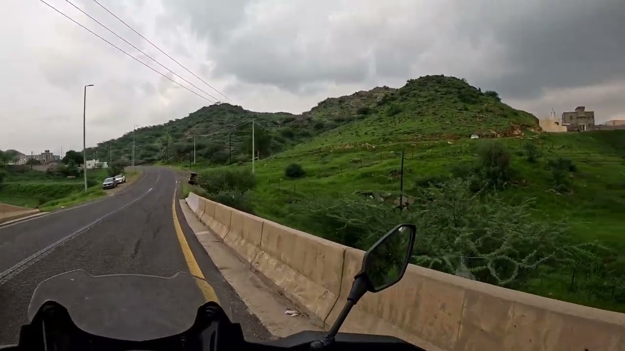 جوله على دباب cfmoto1000  الى قرية ( المخيل ) بمحافظة العارضة