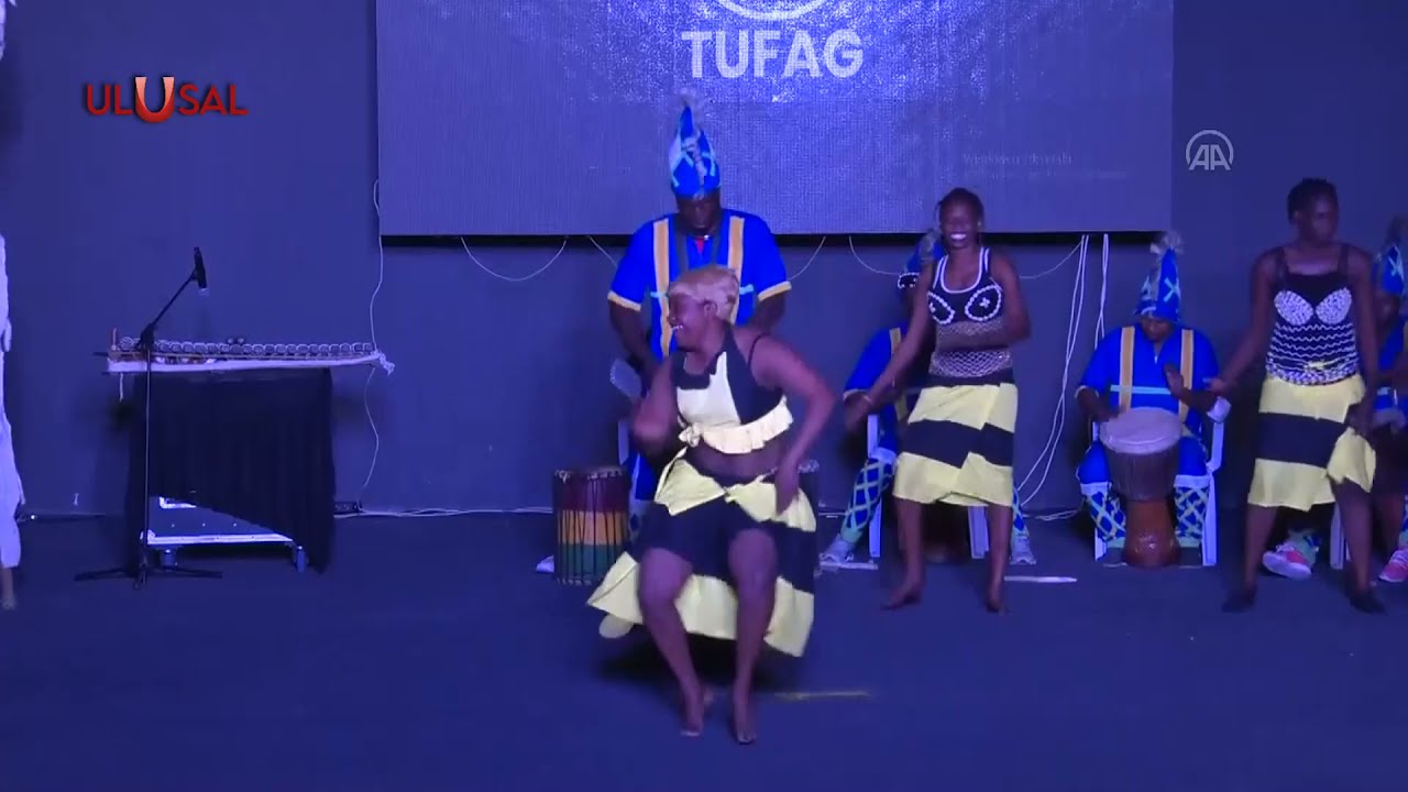 Yalova'da Uluslararası Halk Dansları Festivali d&uuml;zenlendi