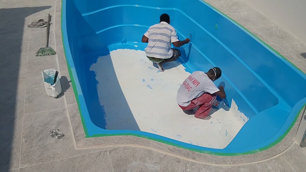 Piscina de Fibra Reformada na Tijuca RJ -Equipe - MM Piscinas RJ