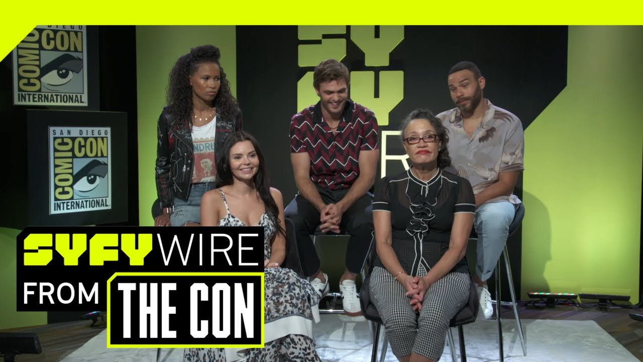 Siren Cast Discusses Mermaid Sex And Season Two Expectations | SDCC 2018 | SYFY WIRE