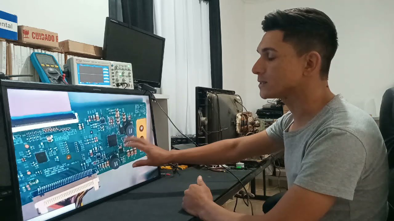 TV Panasonic tc32a400b congelando imagem, resolvido!