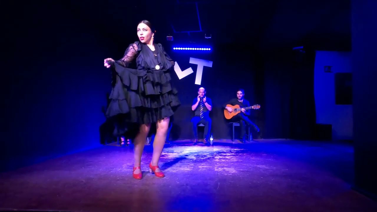 Ana Rebolo. Tablao Las Tablas. Soleá.