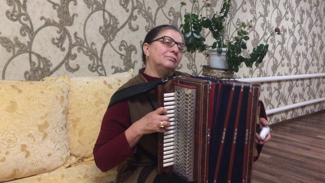 Ауес Ду йуарад!