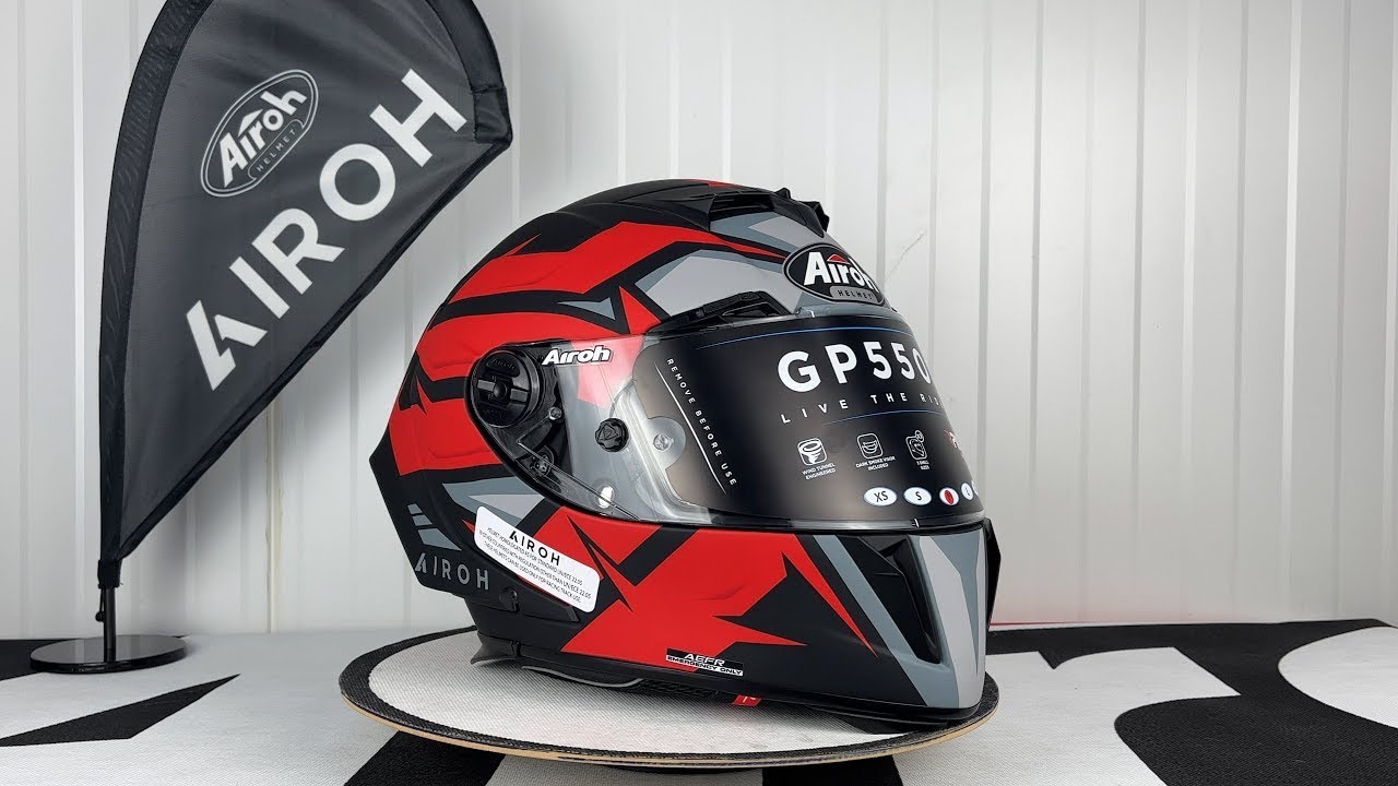 Unboxing Airoh GP 550 s | Il mio nuovo casco #racing