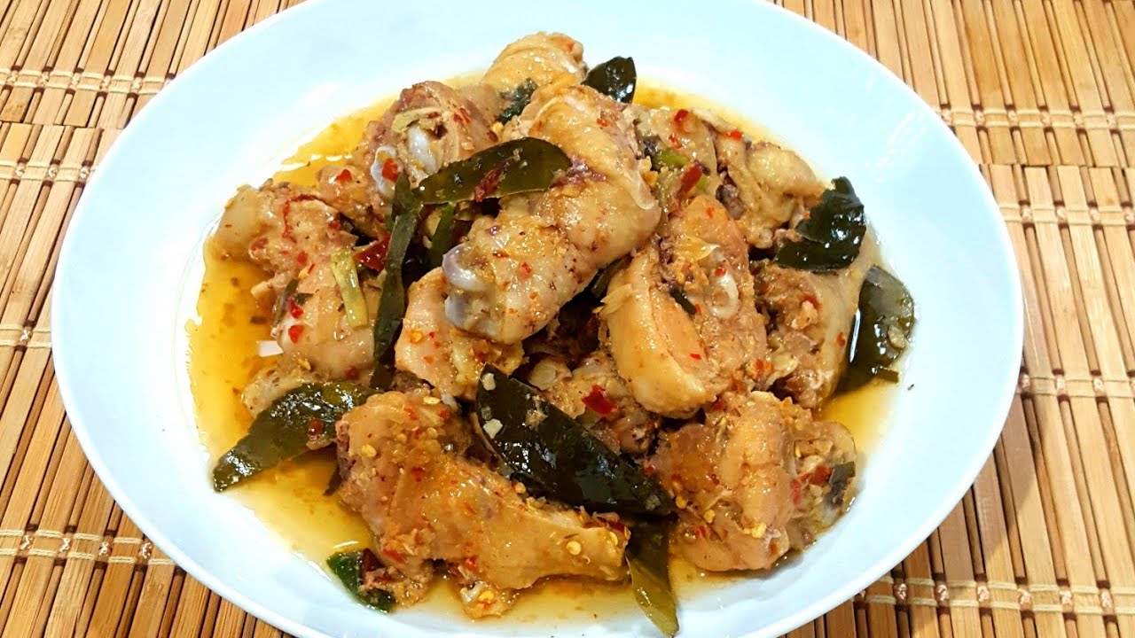 Lao Style Steamed Herbal Chicken