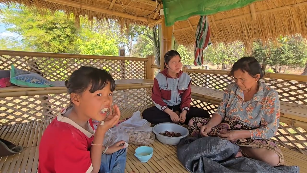ณัชชาได้มะขามมาช่วยกันบอกเอาไว้