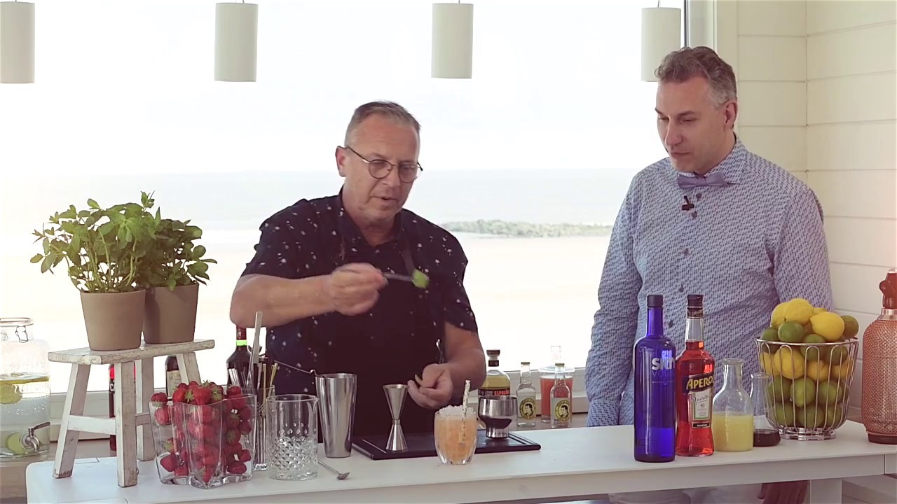 Aperol cocktail maken met Jan van Ongevalle.