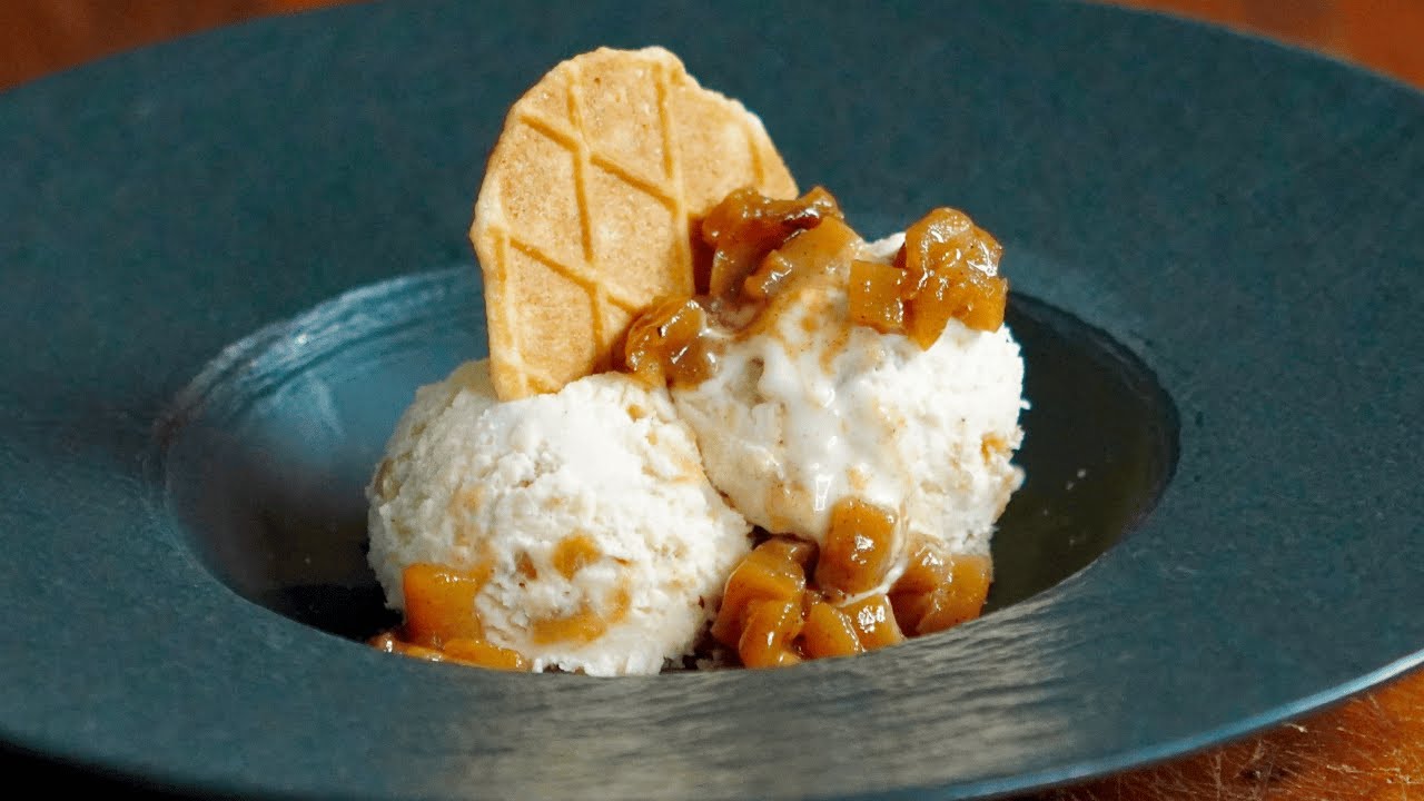 Apple Cheddar Ice Cream 