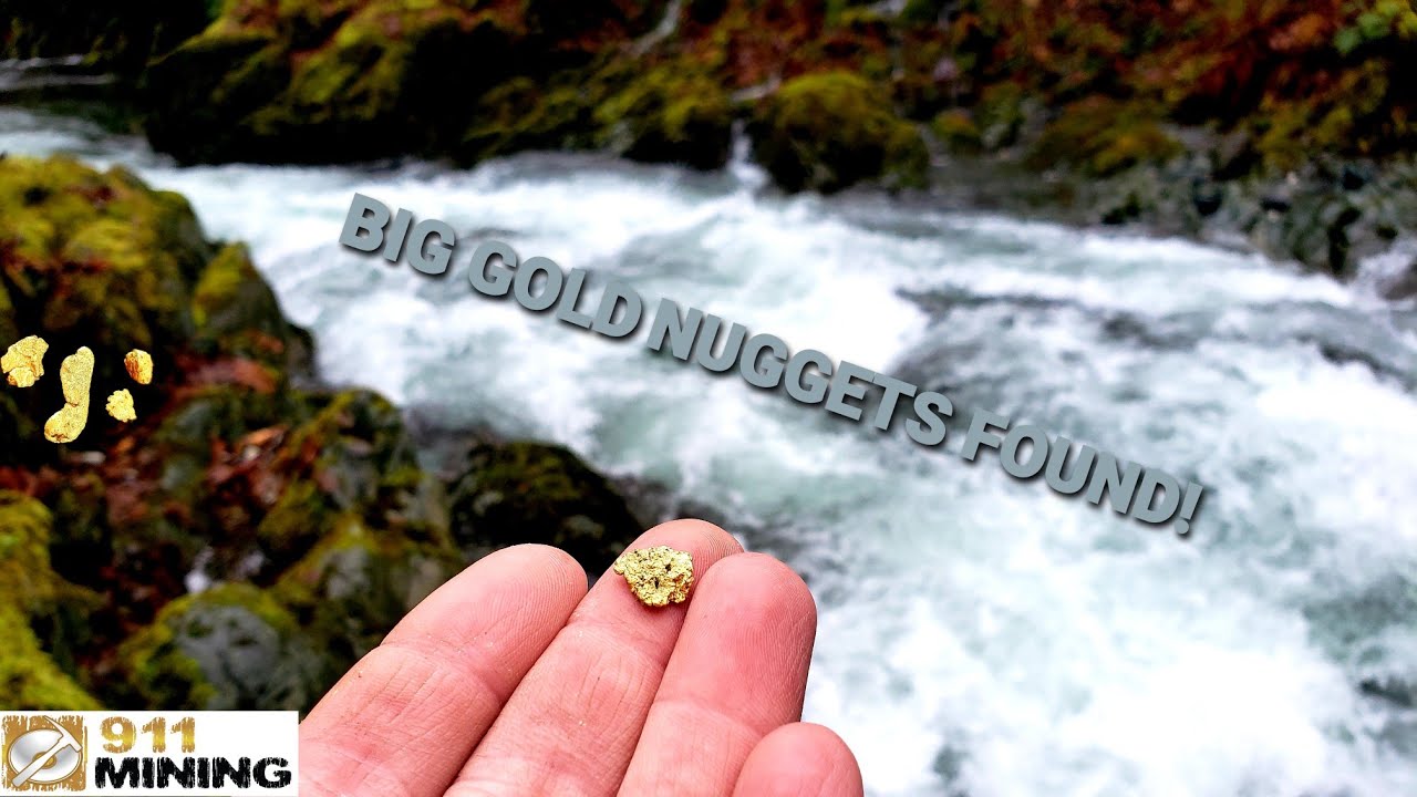 Big Gold Nuggets Found In Bedrock Crevice!