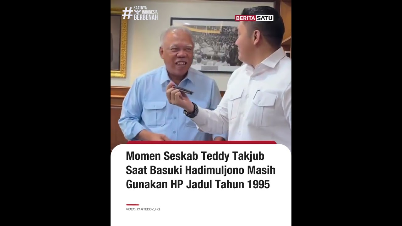 Momen Seskab Teddy Takjub Basuki Hadimulyono Masih GUnakan HP Jadul Tahun 1995 #beritasatu