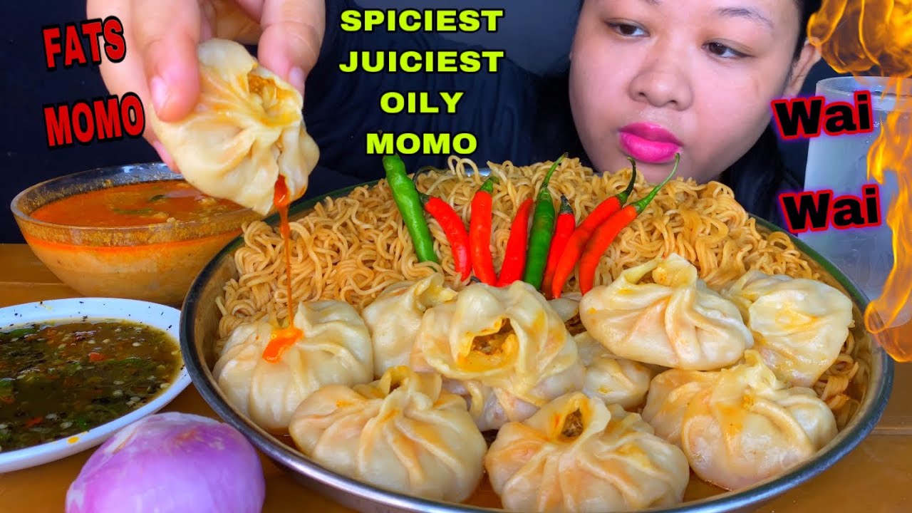 SPICIEST JUICIEST OILY PORK FATS MOMO WITH WAI WAI, PORK SOUP & ROASTED CHILLI SAUCE MUKBANG | ASMR
