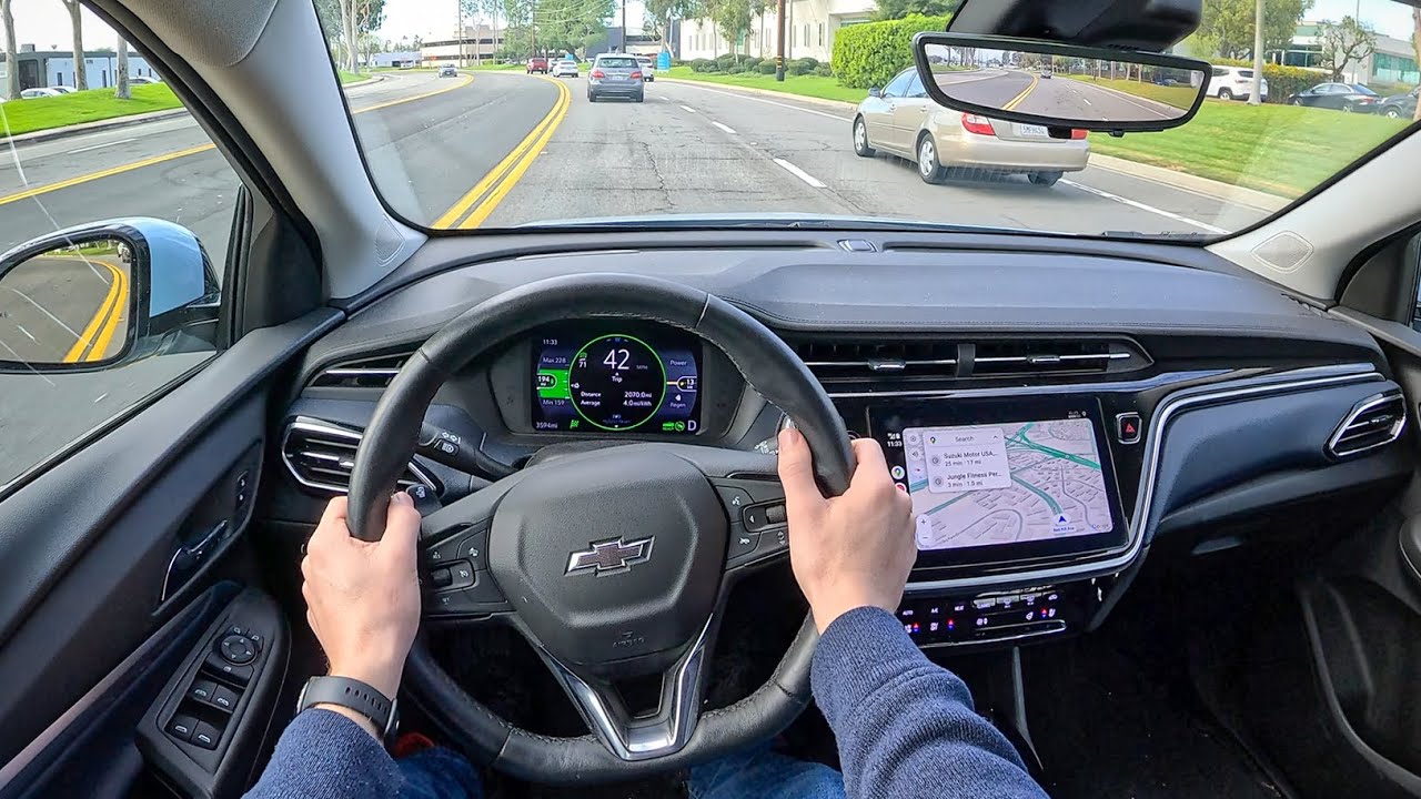2023 Chevrolet Bolt EUV Premier - POV Test Drive (Binaural Audio)