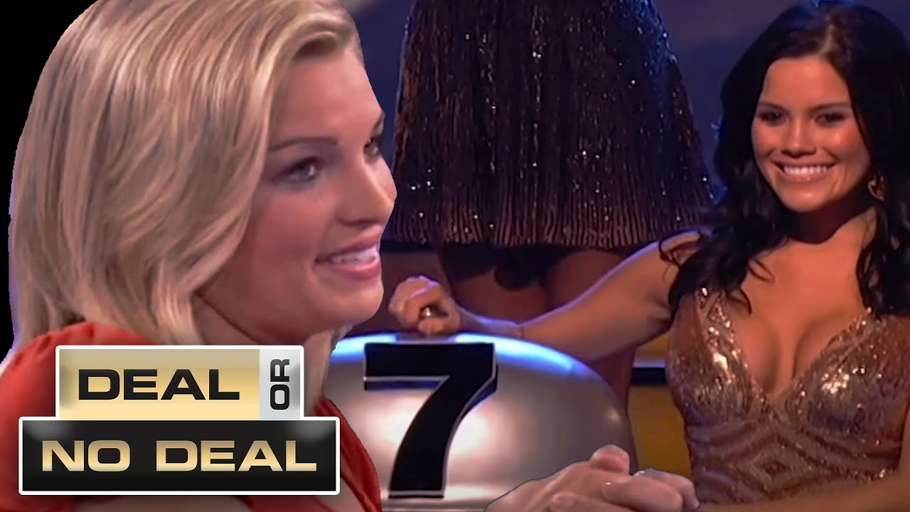 Thanksgiving Special! 🦃 | Deal or No Deal US | S04 E13 | Deal or No Deal Universe