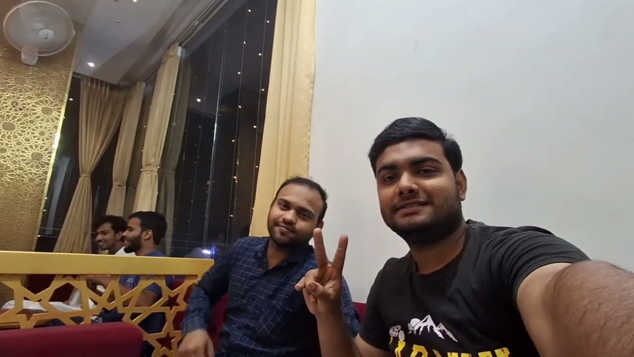 Aj tha rose bay tha but Happy rose day 