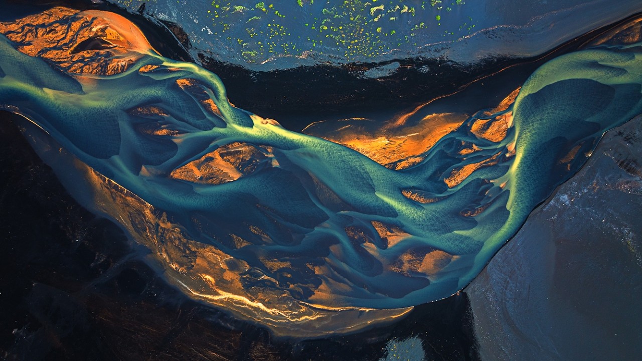 Rivers Written by Ice. Braider glacier rivers system. 2025 k4 .Iceland