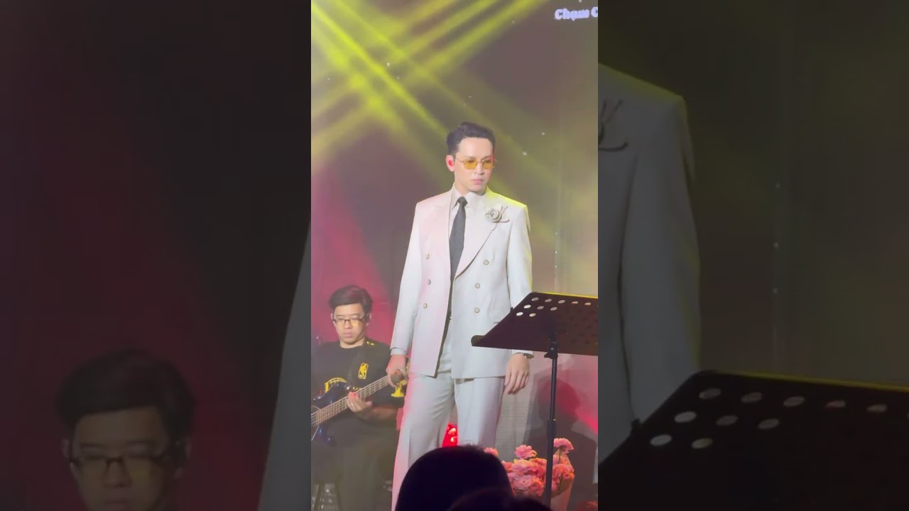 Nỗi Đau Giữa Hoà Bình (Nguyễn Văn Chung)- Bạch Công Khanh(cover)_live tại Sol8 