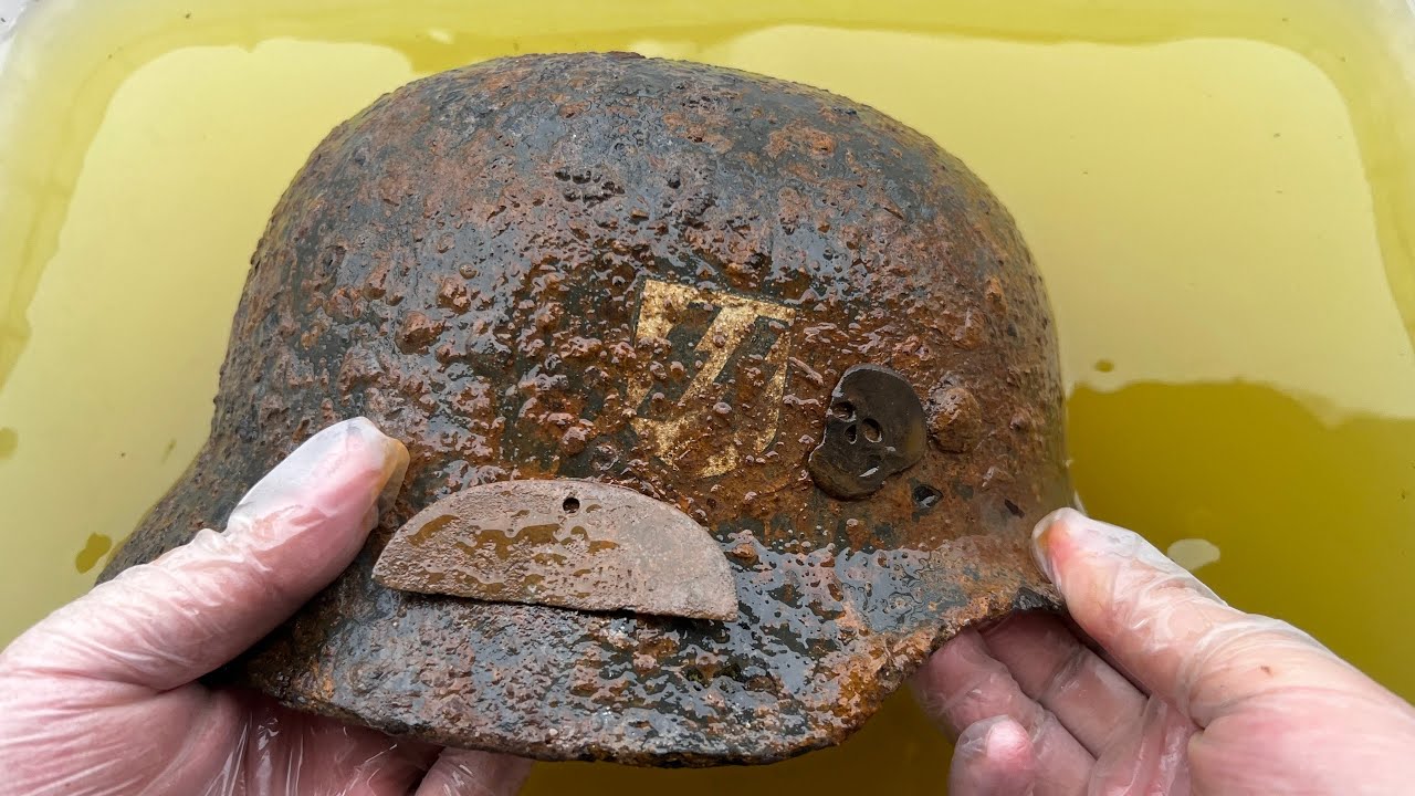 Cleaning SS Totenkopf Division Relic Helmet | Dog Tag | Skull