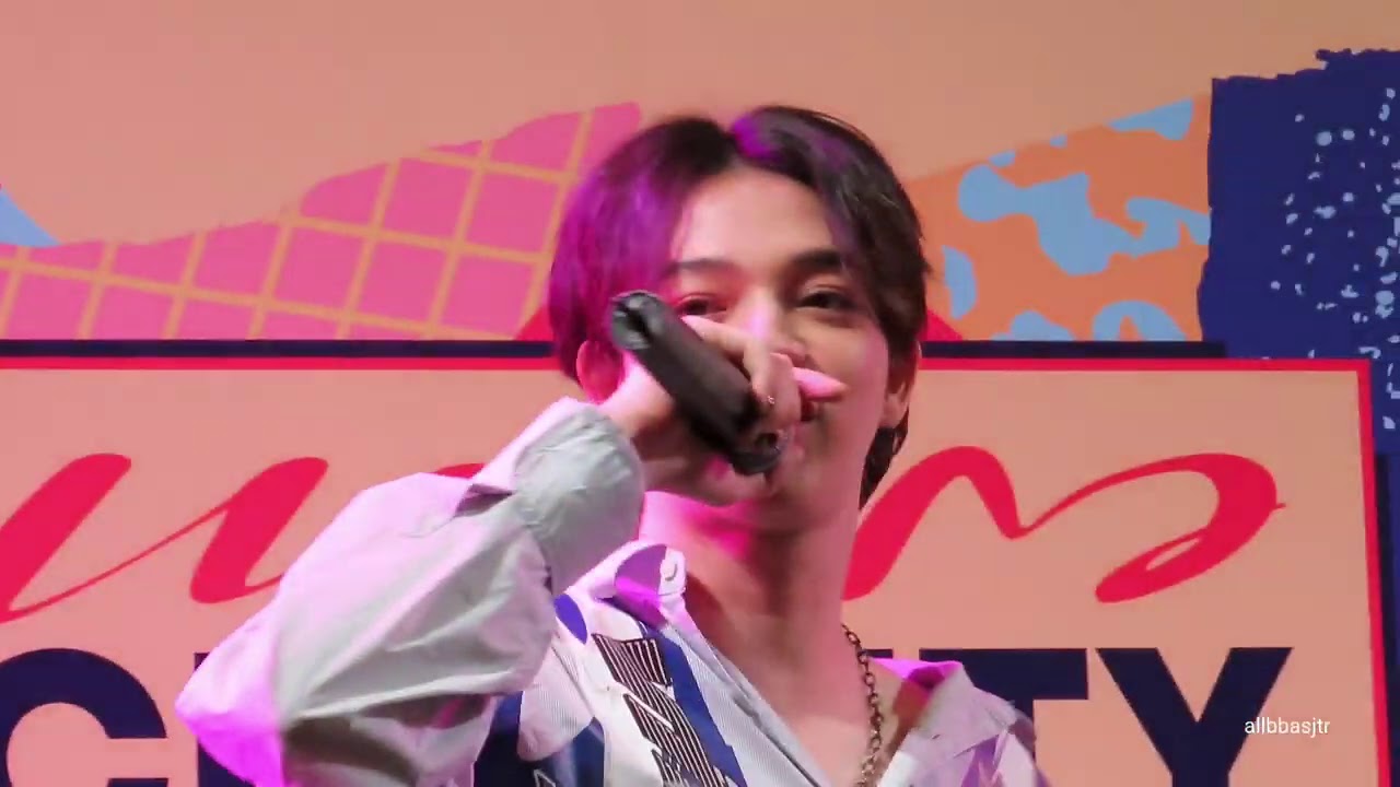 20201113 Bas miniconcert #PraewCharityxBKC