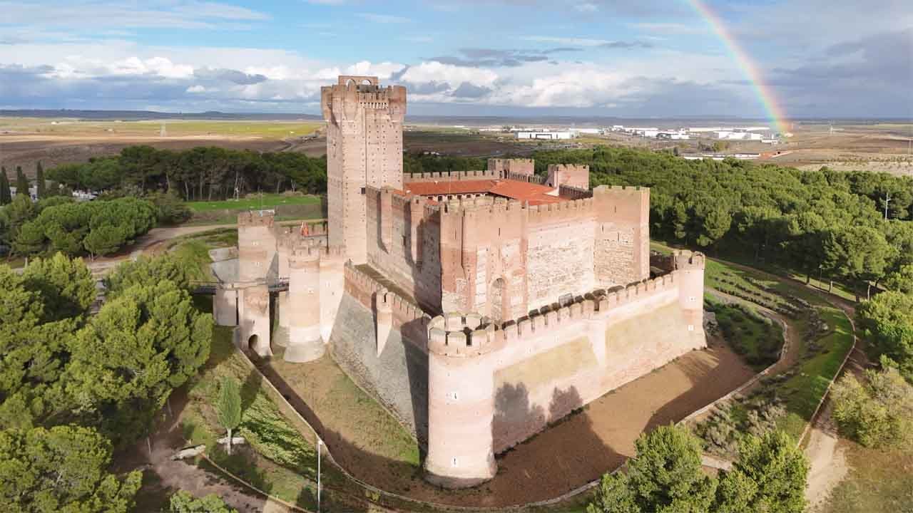 CASTILE, SPAIN | DRONE AERIAL VIEWS | MEDIEVAL VILLAGES & HISTORIC SITES OF THE OLD SPAIN