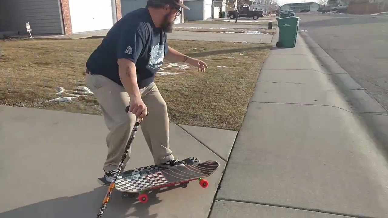 4 minutes of Tank being whatever it is he is doing whatever it is he do. And some giggling. 