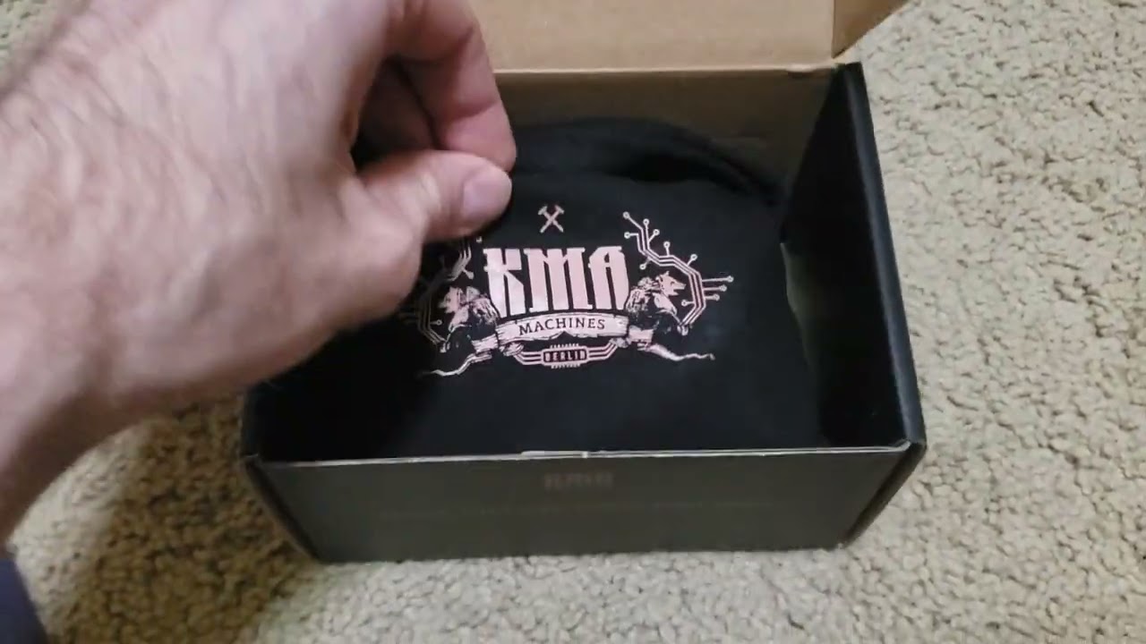 KMA Pylon Noise Gate Unboxing (no commentary)