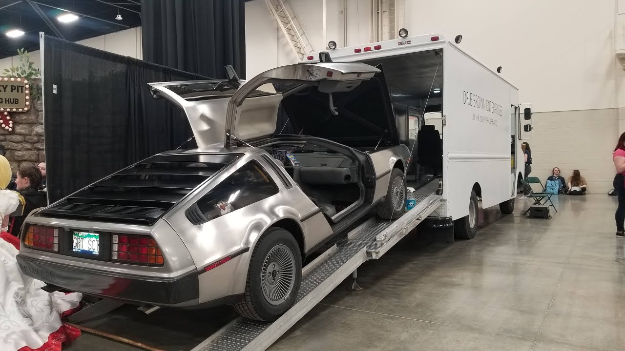 DeLorean Time Machine, Ecto 1 & more! - Calgary Expo 2025 ft. Michael J. Fox & Christopher Lloyd
