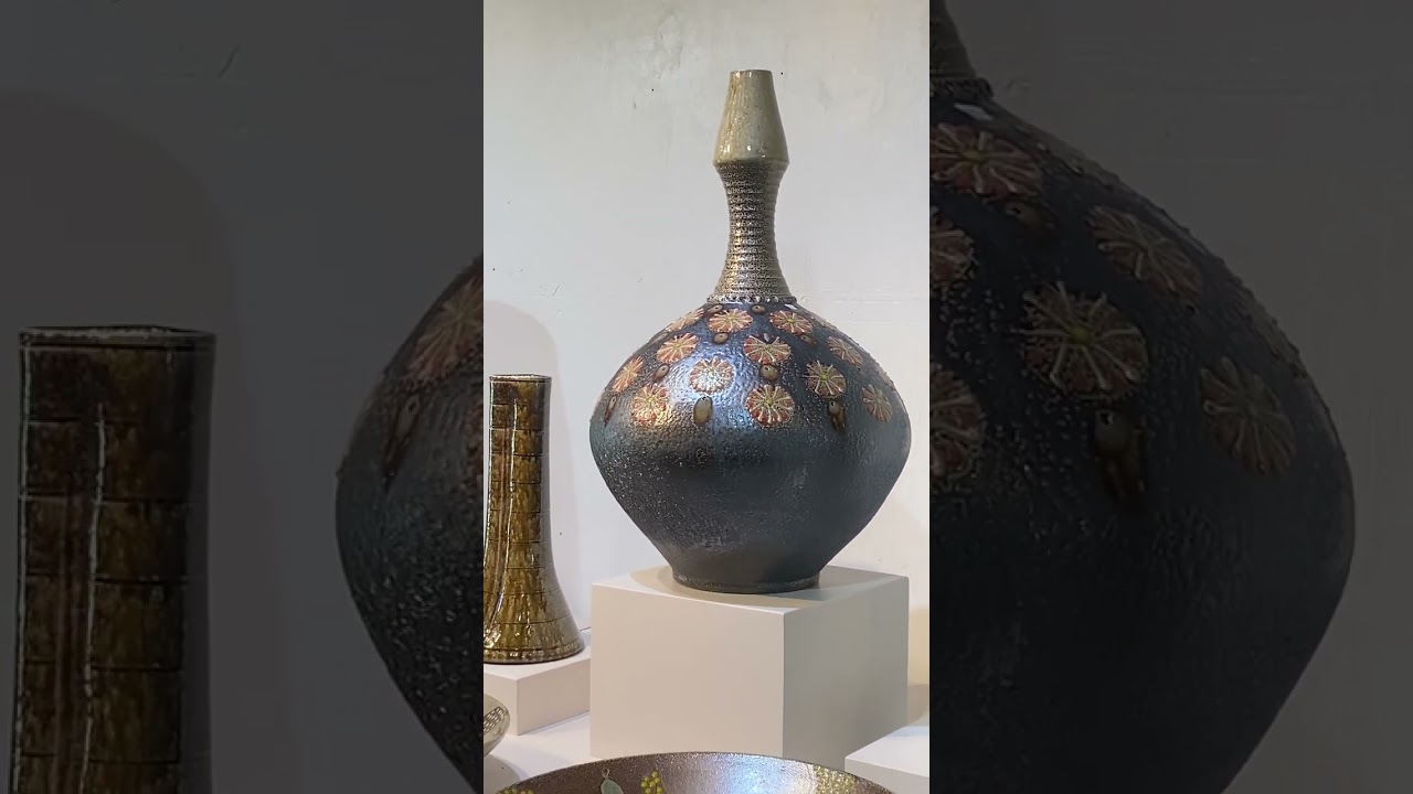 Summer Kiln Opening 2024 Tour of Mark Hewitt Pottery barn/gallery presenting pots from Firing 111