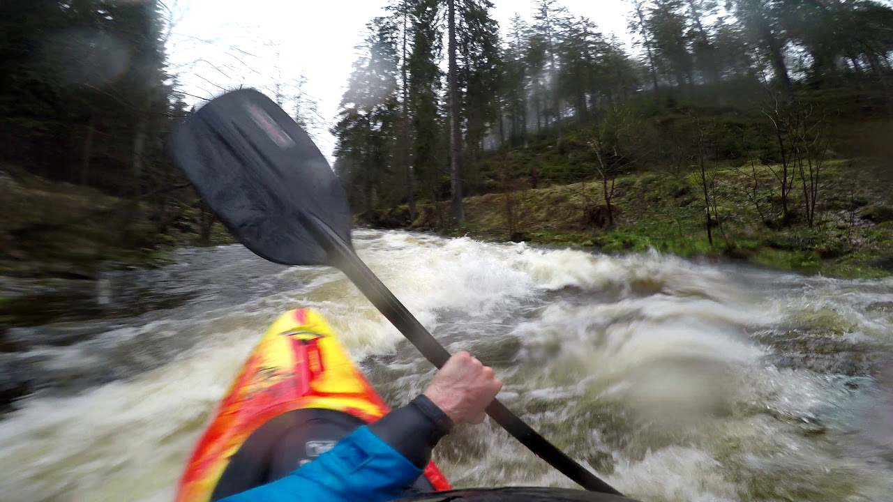 MONSCHAU!!! : Kayaking on the Rur at 100cm3