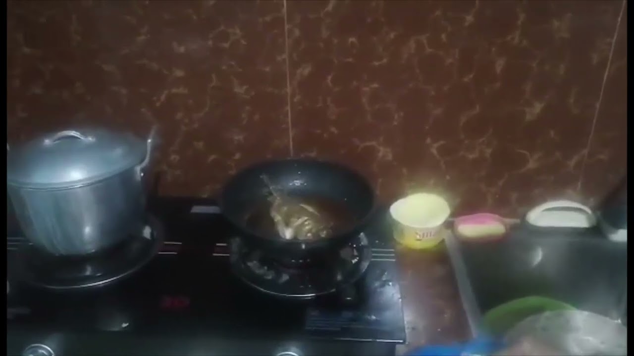 Filipina Mom Cooking Lunch With TLC - Tondo, Manila Philippines