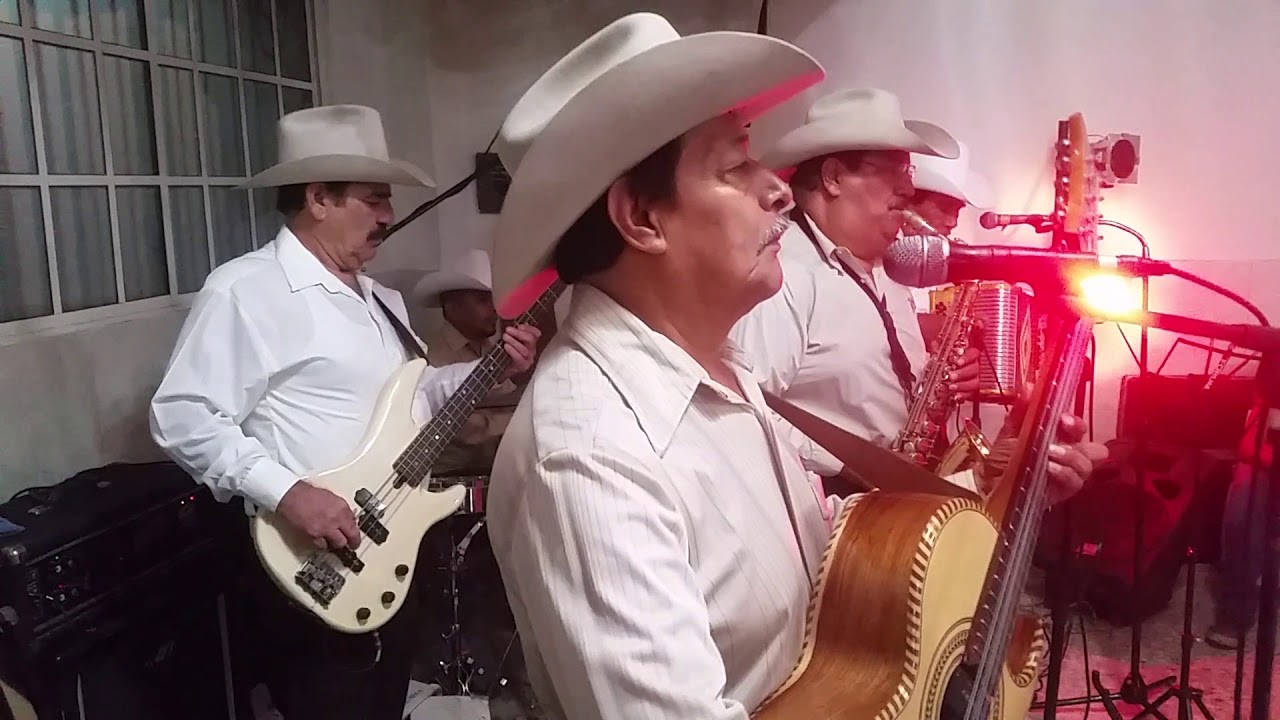 Norteñisimos HNOS BRAVO