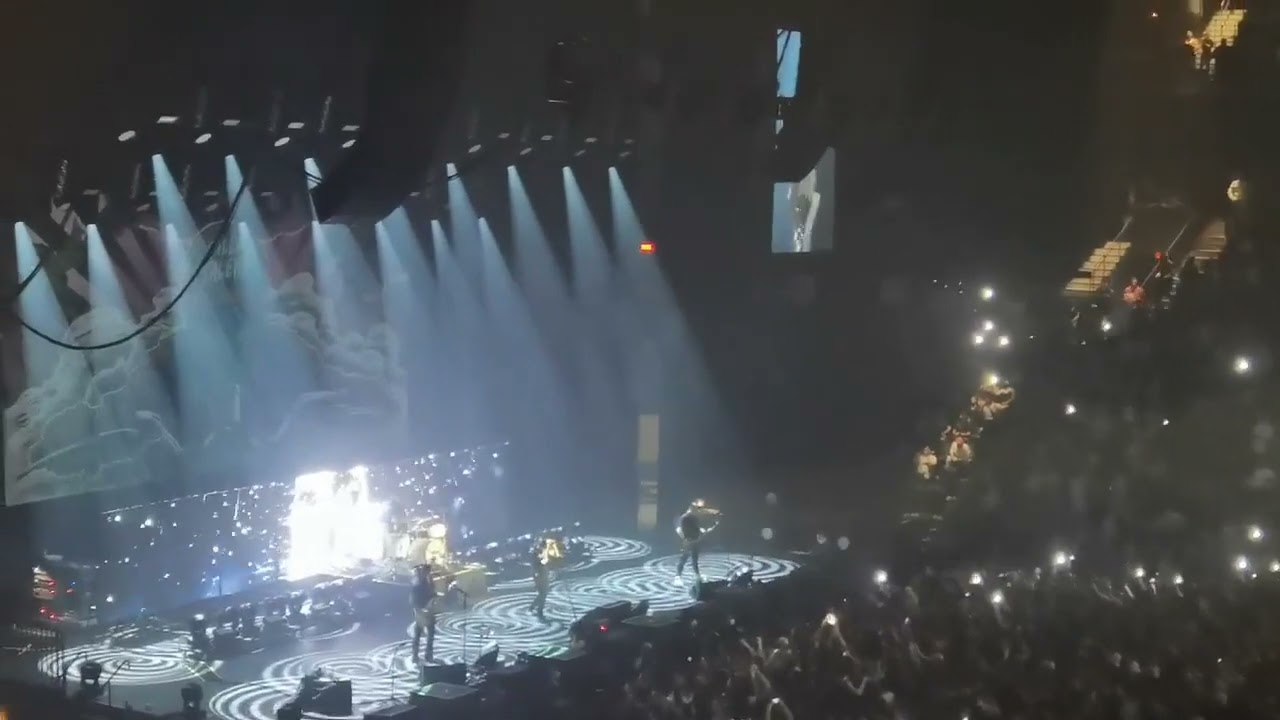 Billy Talent - The Wolf | Live at Place Bell 2022