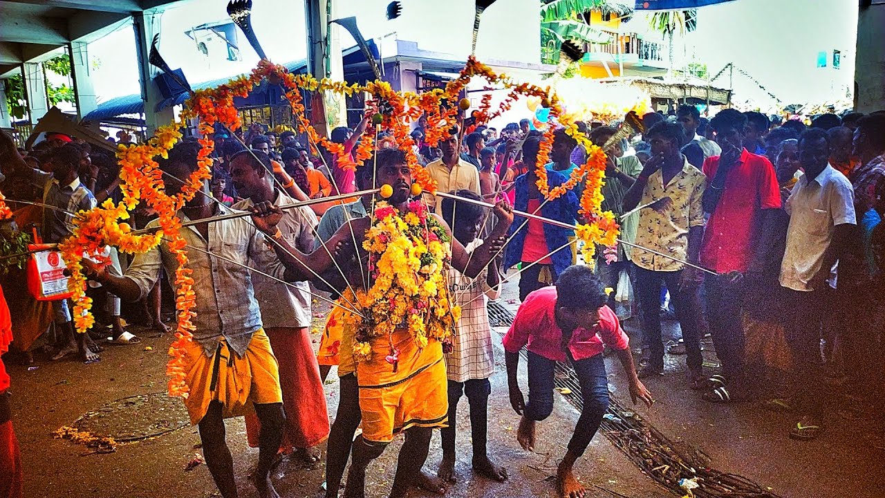 Muthu Mariamman Temple 