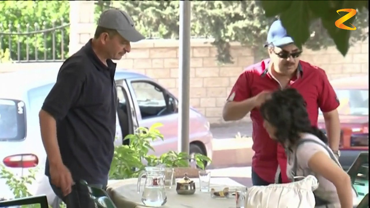 الفنان جمال العلي يشاهد تدمير سيارته ويفقد صوابه !!!