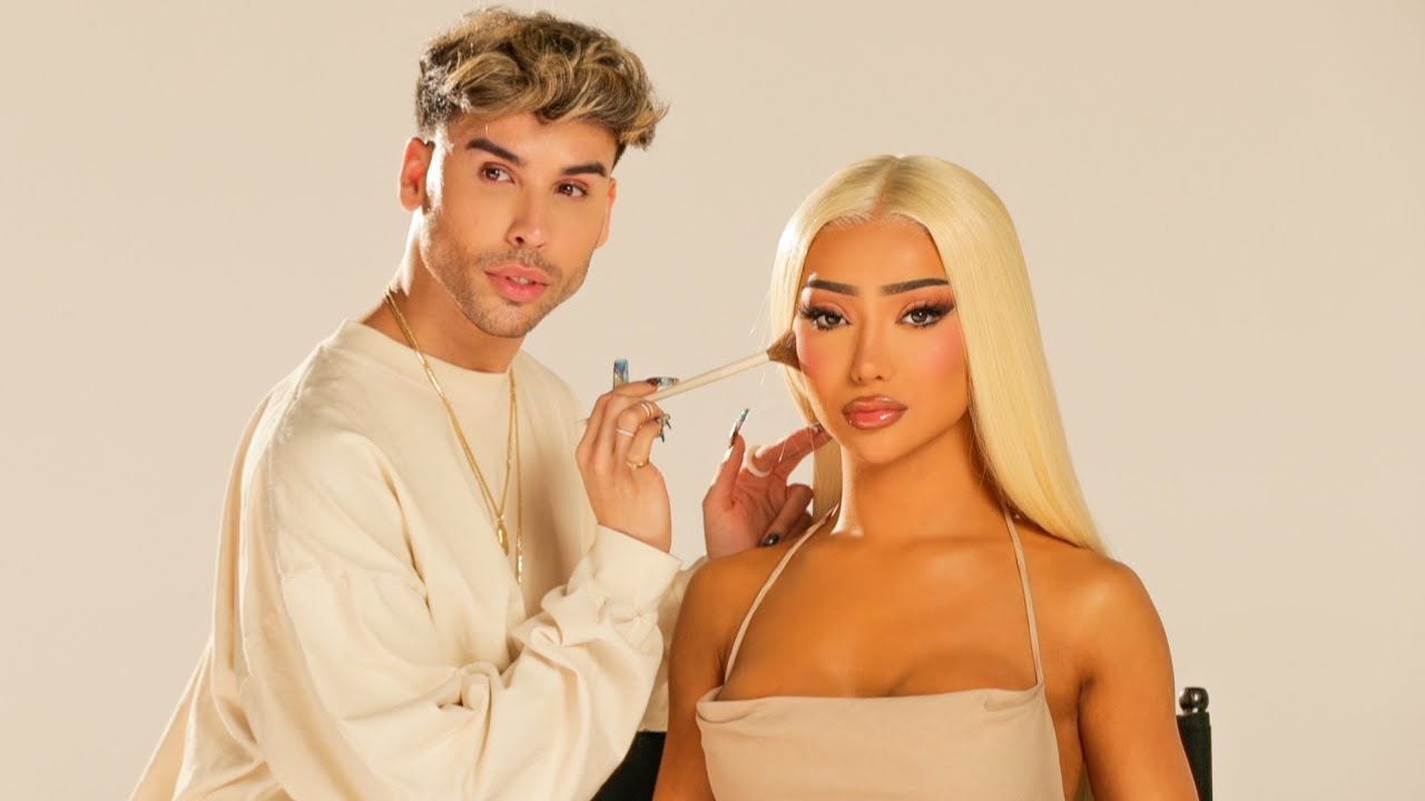 Знаменитый визажист делает мне макияж с MakeupByAriel