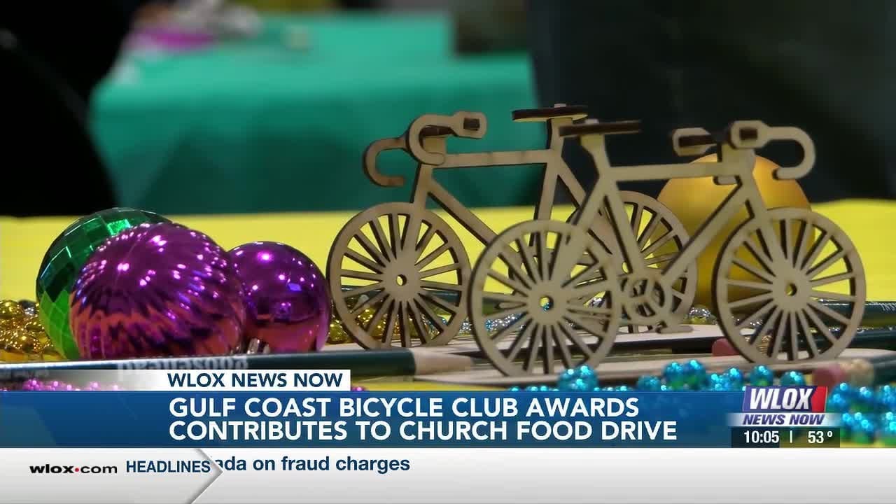 Gulf Coast bicycle club meets for awards banquet, contributes to food drive