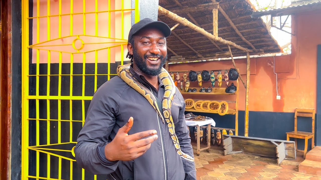 Pythons 🐍 Temple In Ouidah Benin Republic - We are Scared Of Snakes - Republic Of Benin 🇧🇯 Ep9