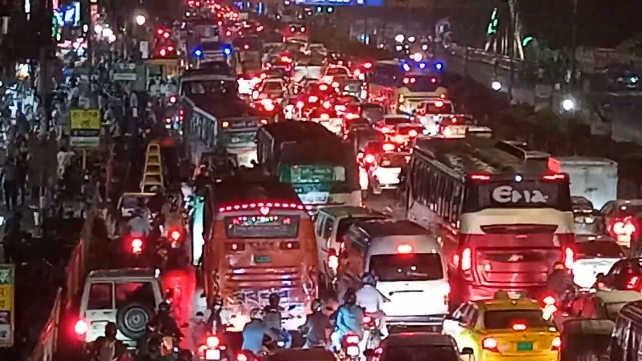 Incredible Traffic Jam In Dhaka, Bangladesh // Night Traffic Jam In Dhaka // Traffic Jam View