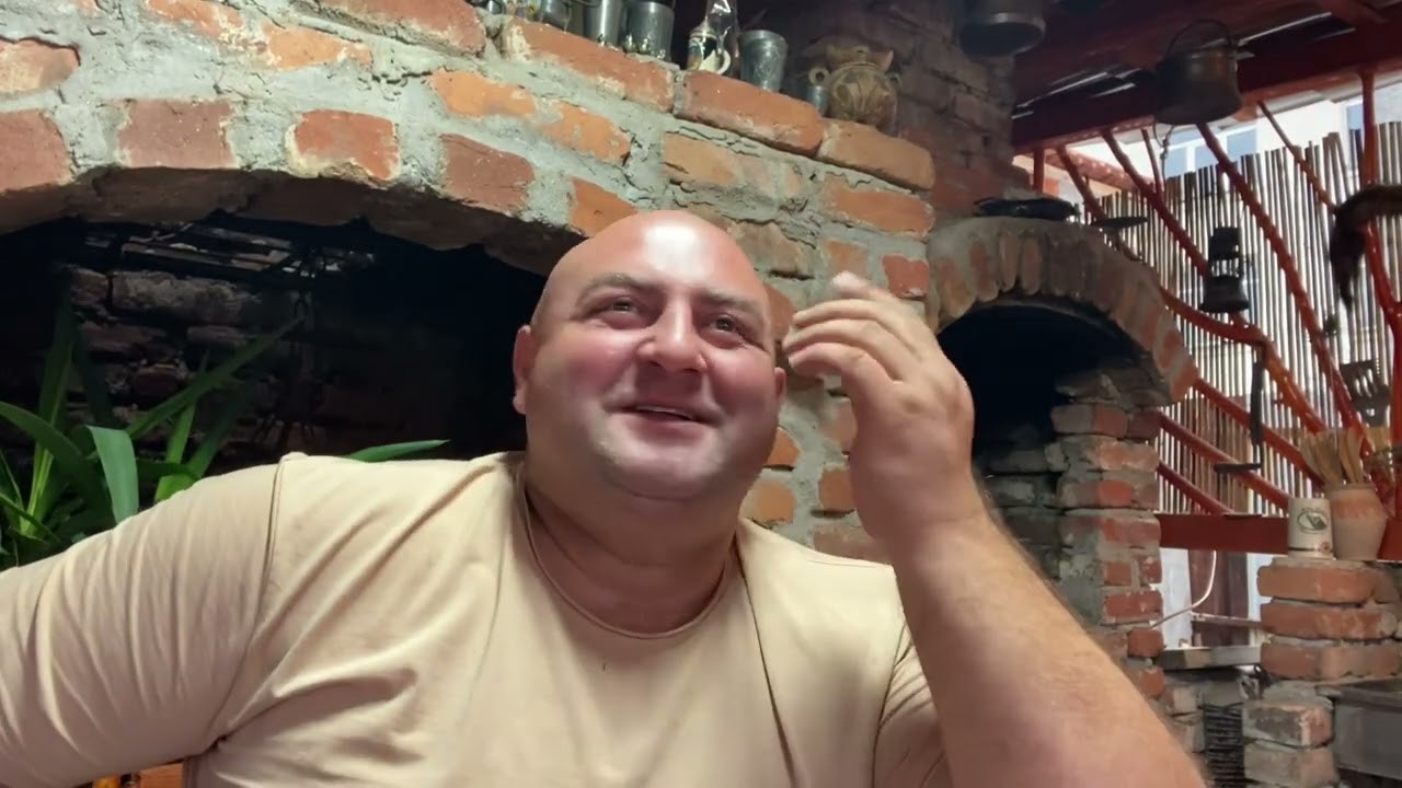 DE CE A FOST ÎN SECRET NUNTA 