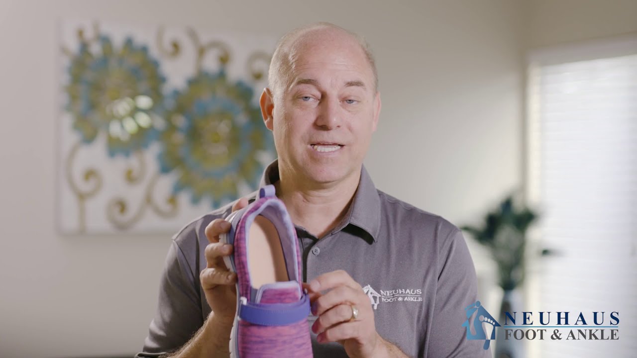 Who should wear a diabetic shoe?