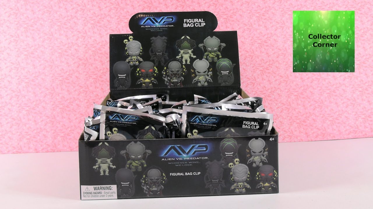 Alien vs Predator AVP Figural Bag Clip Blind Bag Unboxing Opening | CollectorCorner