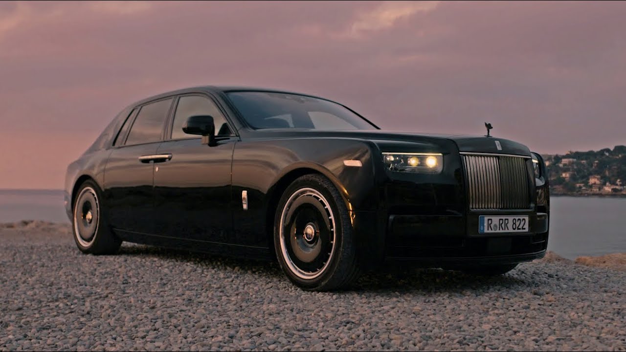 9 Bespoke Touches of the Rolls-Royce Phantom Series II | The Most Luxurious Car in the World
