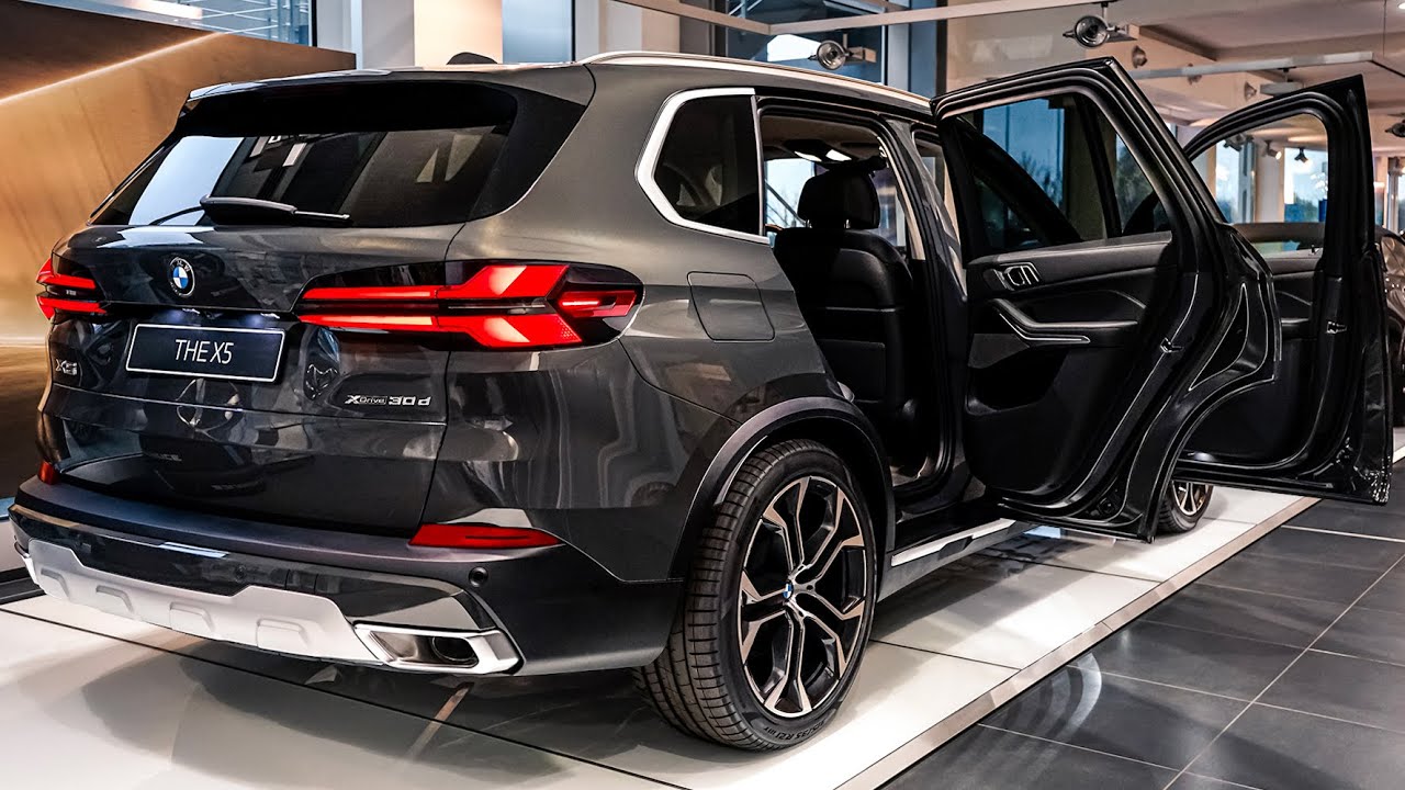 NEW 2024 BMW X5 - Interior and Exterior Walkaround