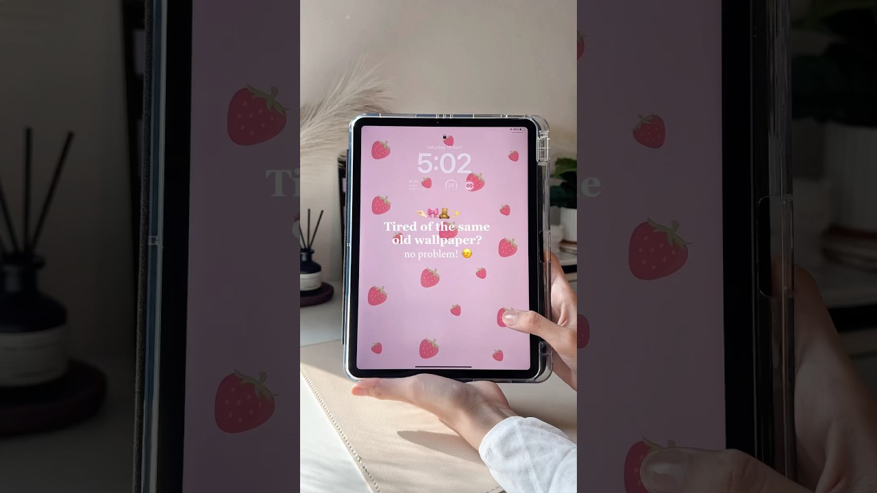 Tired of the same old wallpaper? Do this! 🙂&zwj;&harr;️ #ipad #tipsandtricks
