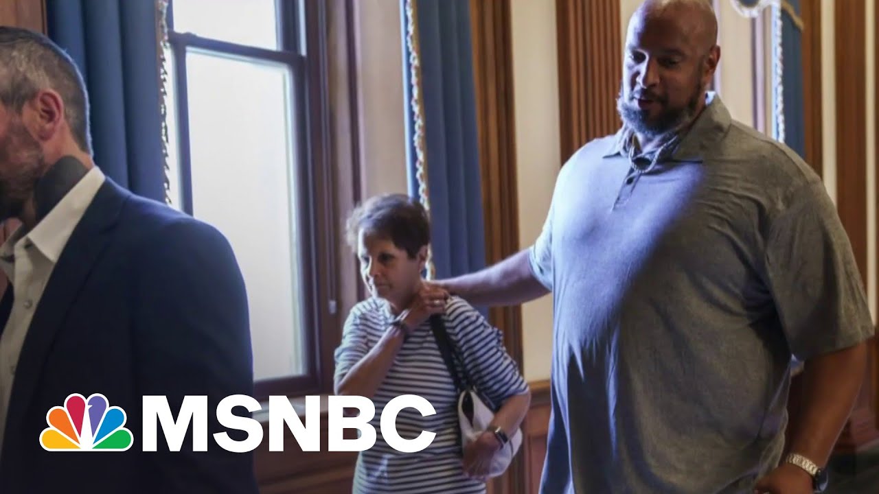 Tucker Carlson Attacks Black Capitol Police Officer Ahead of Testimony