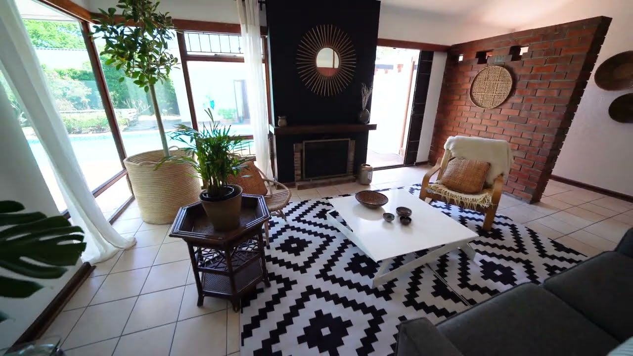4 Bedroom House for Sale in Bergvliet | Cape Town | South Africa, Seeff Southern Suburbs
