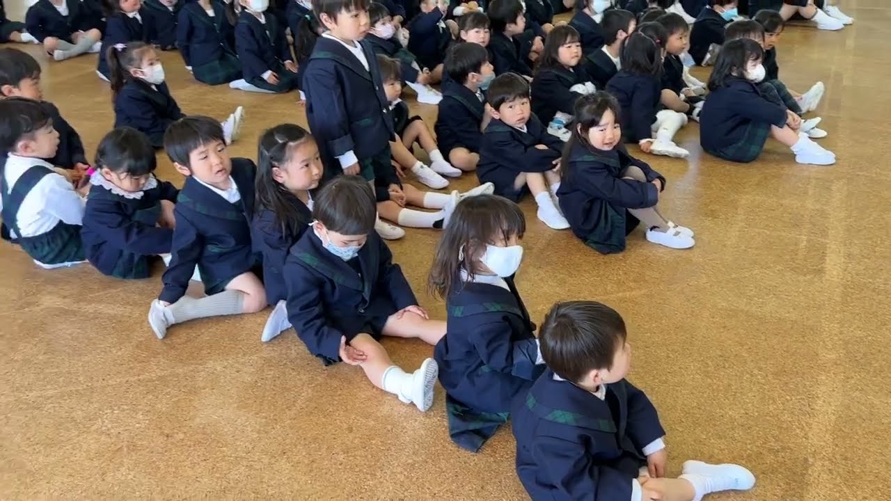 ともべ幼稚園　始業式「担任紹介」